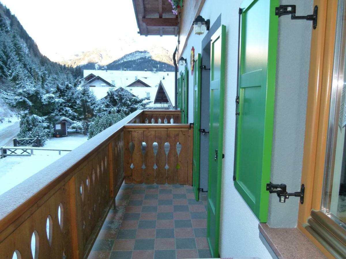 Majon Del Tisler Appartement Canazei Buitenkant foto