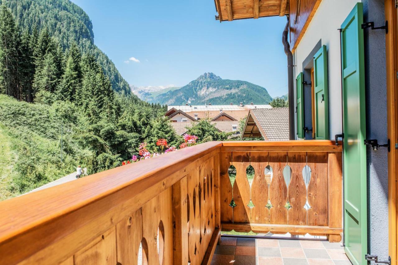 Majon Del Tisler Appartement Canazei Buitenkant foto