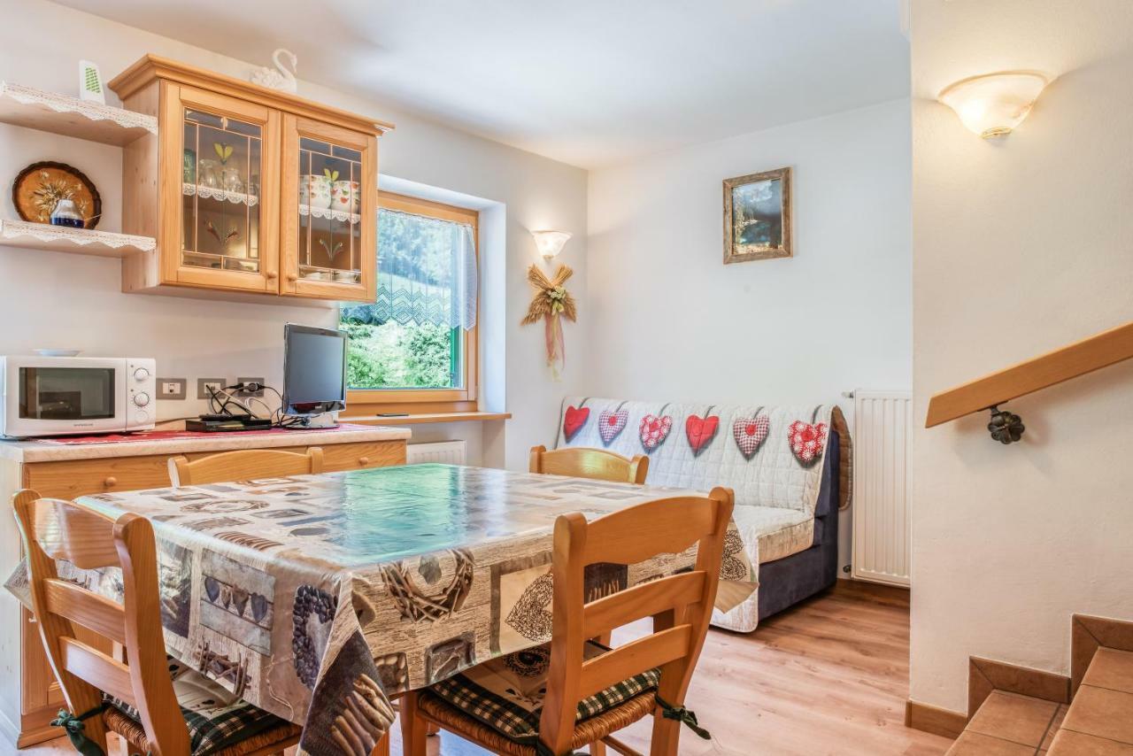 Majon Del Tisler Appartement Canazei Buitenkant foto
